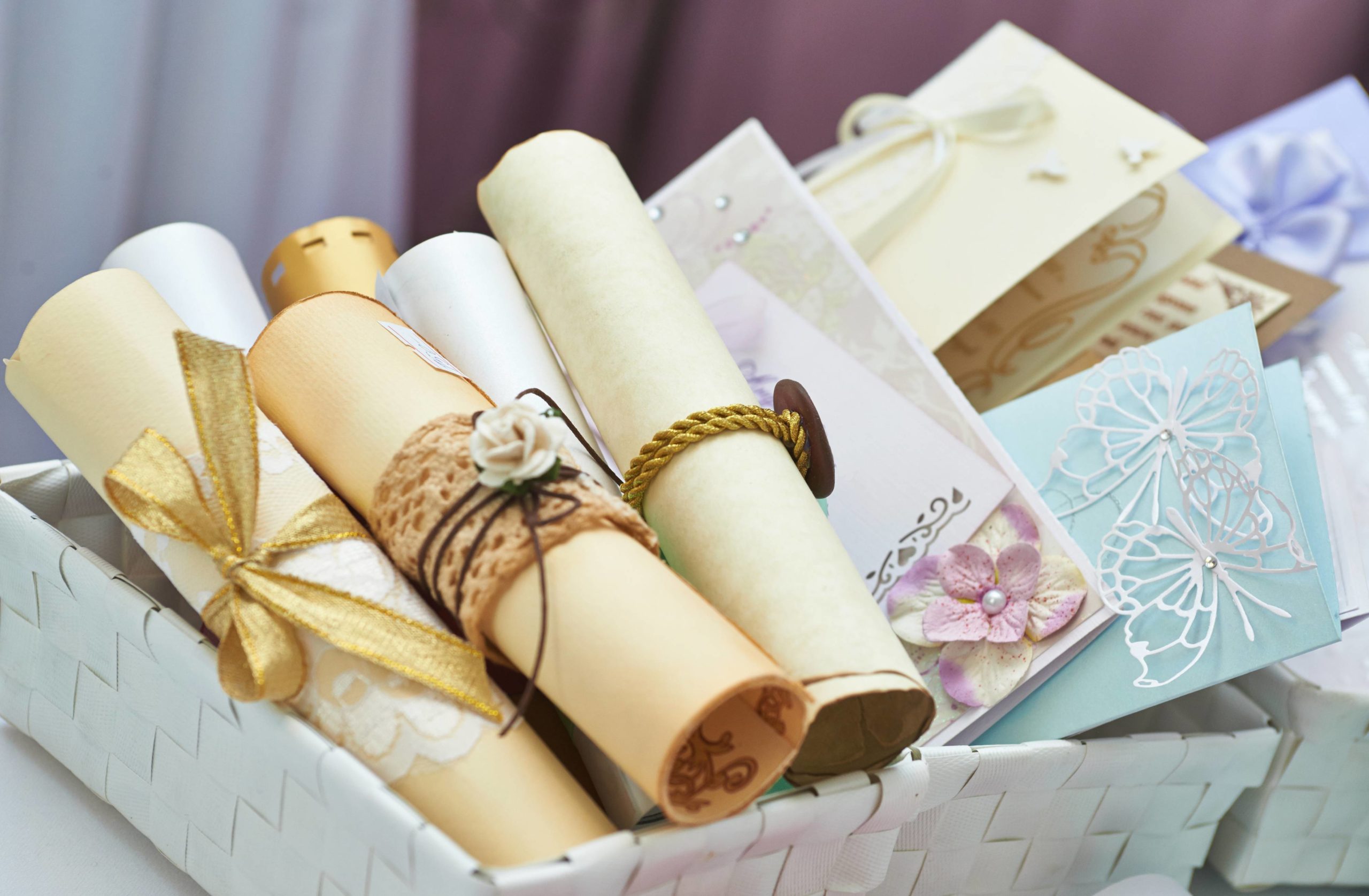 Jak odmówić pójścia na wesele w kulturalny sposób? Radzi ekspert