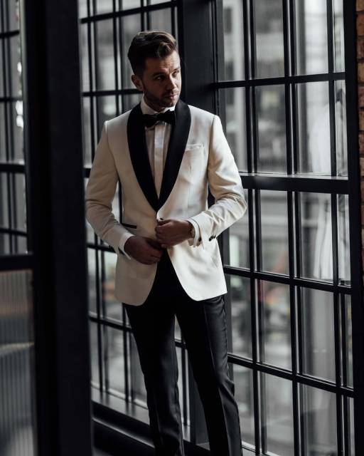 Black tie dress code. Cafardini 4