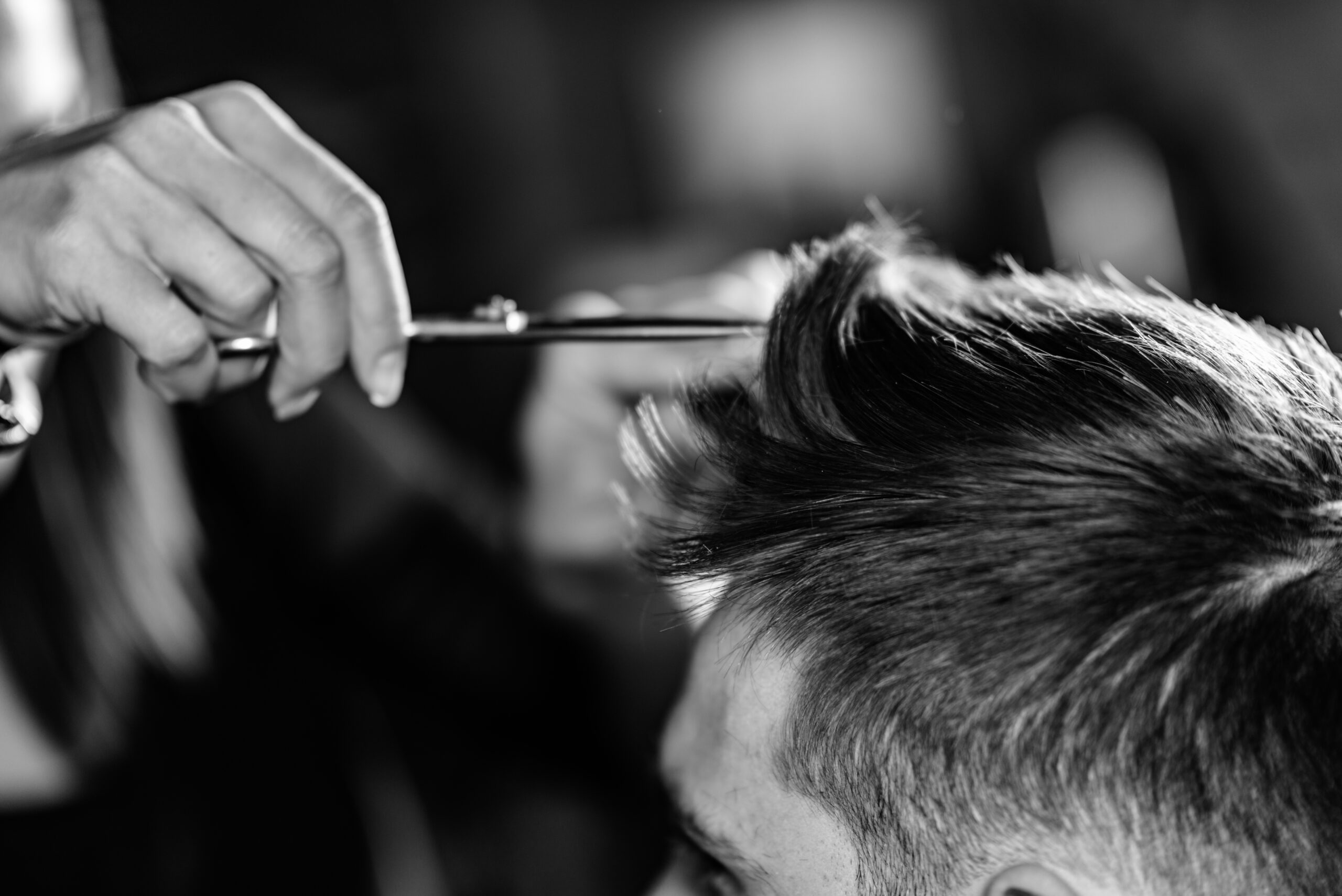 Eleganckie fryzury męskie – zbuduj dobre, pierwsze wrażenie