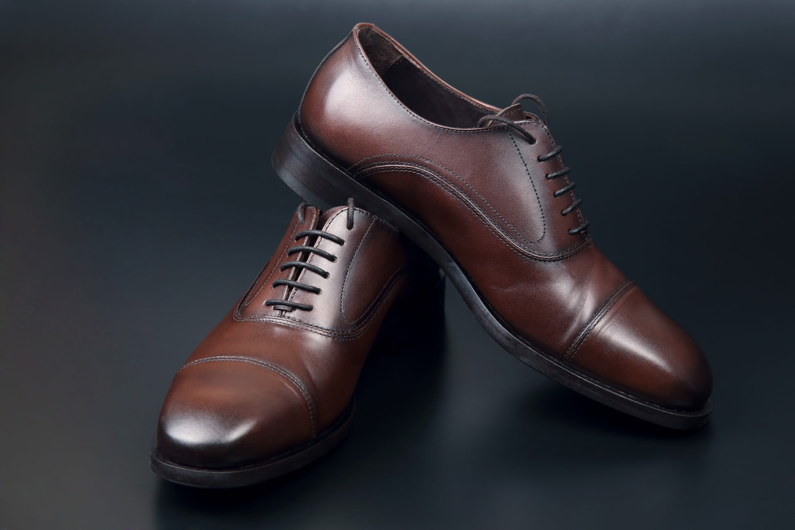 Formalne buty – oxfordy i lotniki